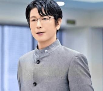 及川光博の実家が裕福な理由とは？薬局・焼肉店・資産背景を徹底解説！