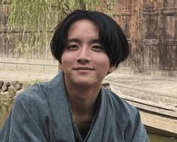 板垣李光人の学歴まとめ｜出身校や通信制高校説と実家や家族構成